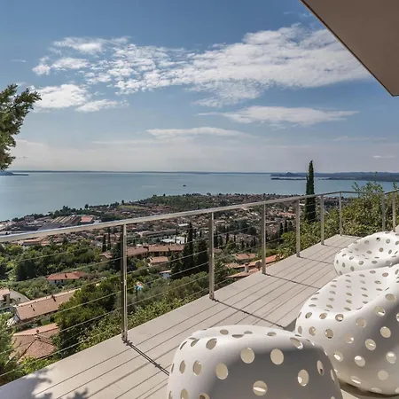 Agave Exclusive Pool * Toscolano Maderno